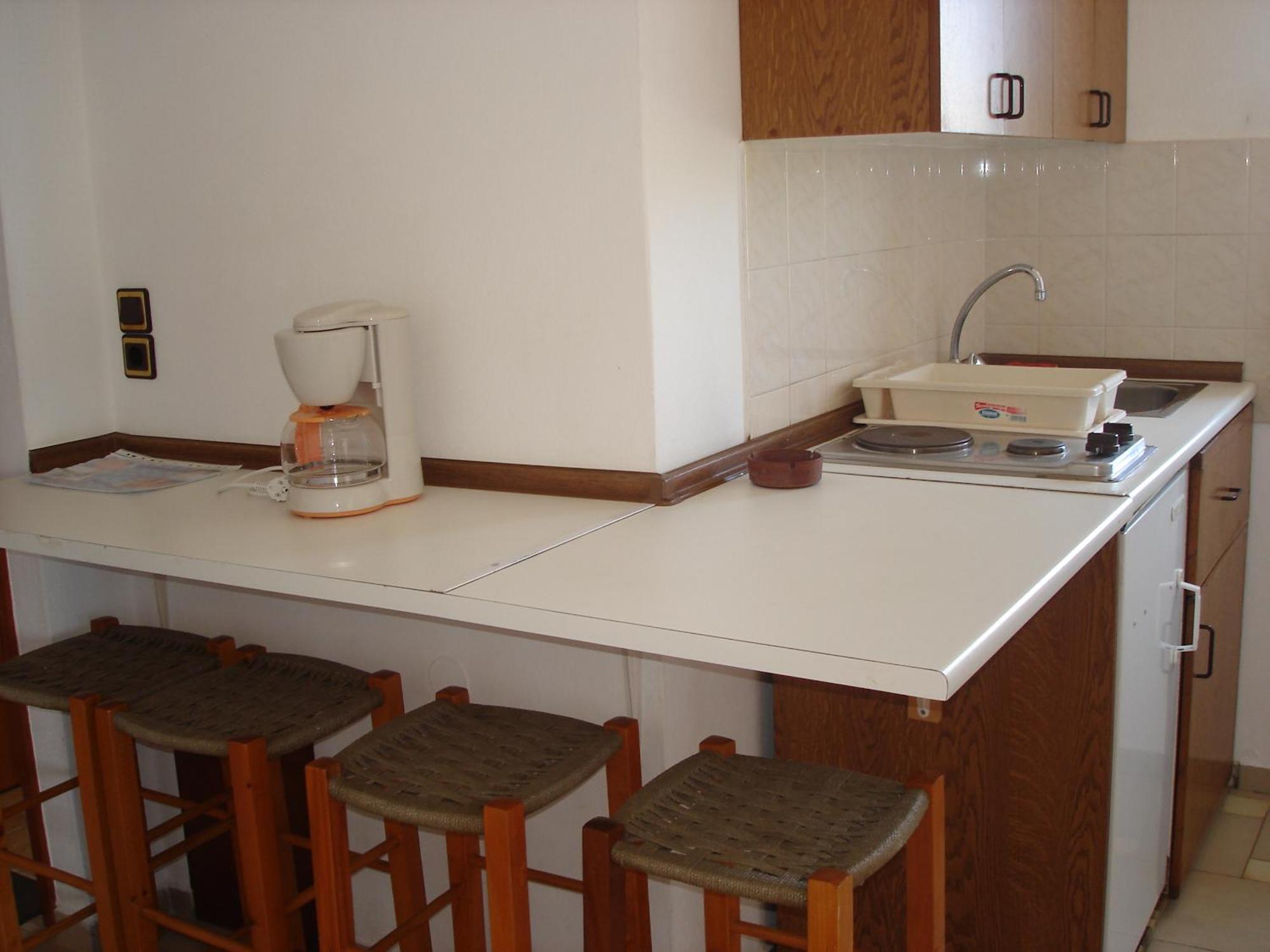 Popi Hotel Apartments Agia Marina Buitenkant foto