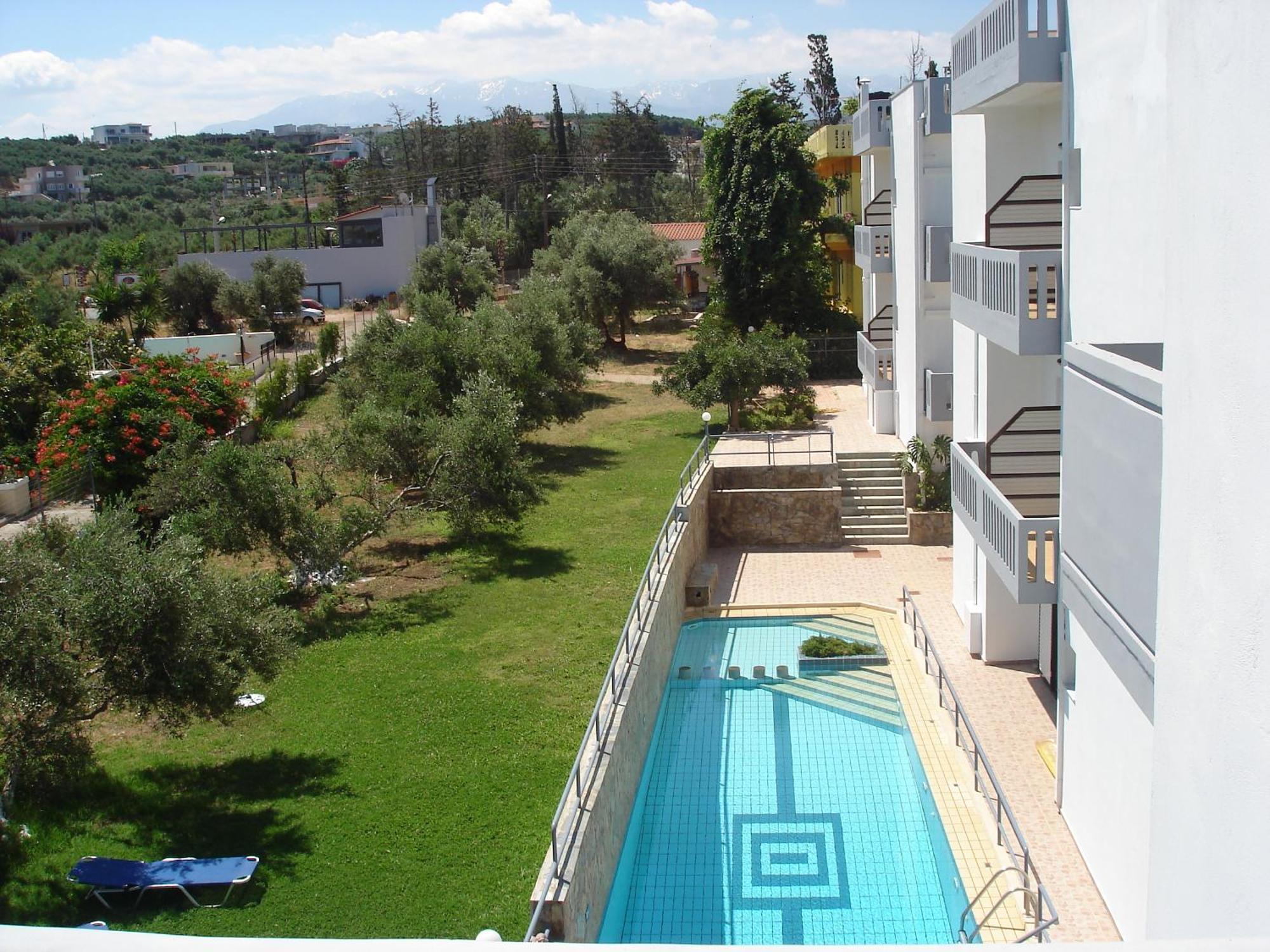 Popi Hotel Apartments Agia Marina Buitenkant foto