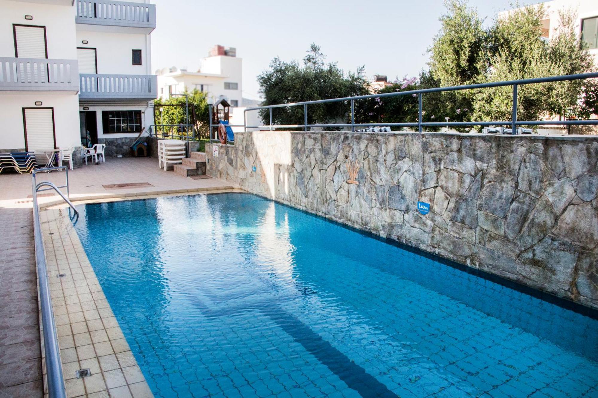Popi Hotel Apartments Agia Marina Buitenkant foto