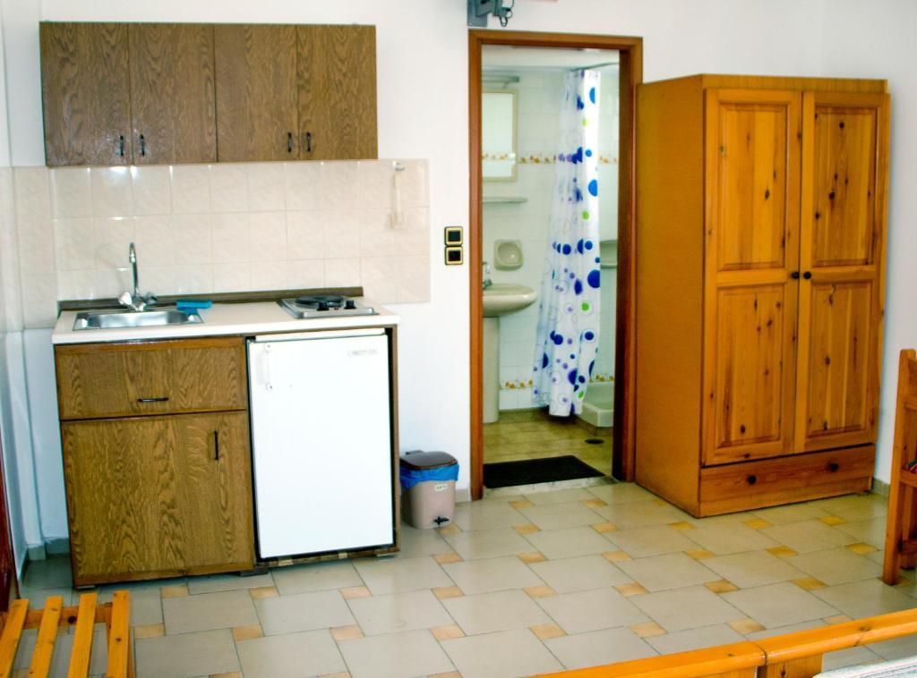 Popi Hotel Apartments Agia Marina Kamer foto